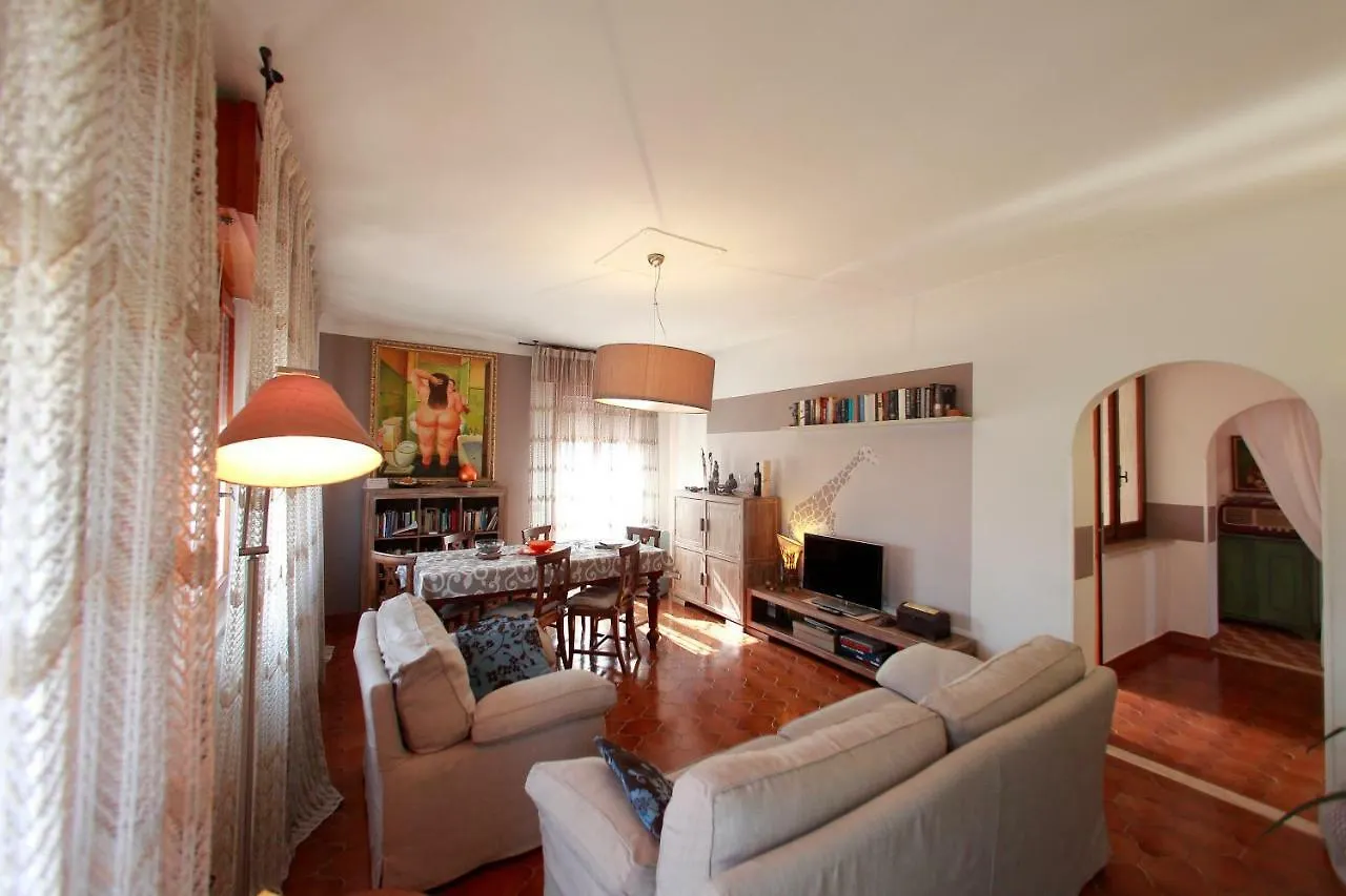 Tutti A Casa Di Pippo Apartment Peschiera del Garda